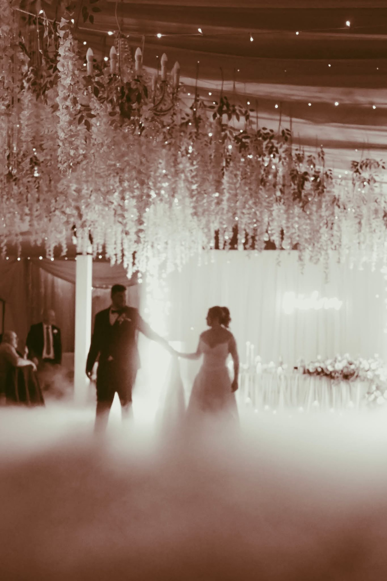 Cloud Nine Effects dry ice and cold spark wedding effects — example 1, available for George weddings